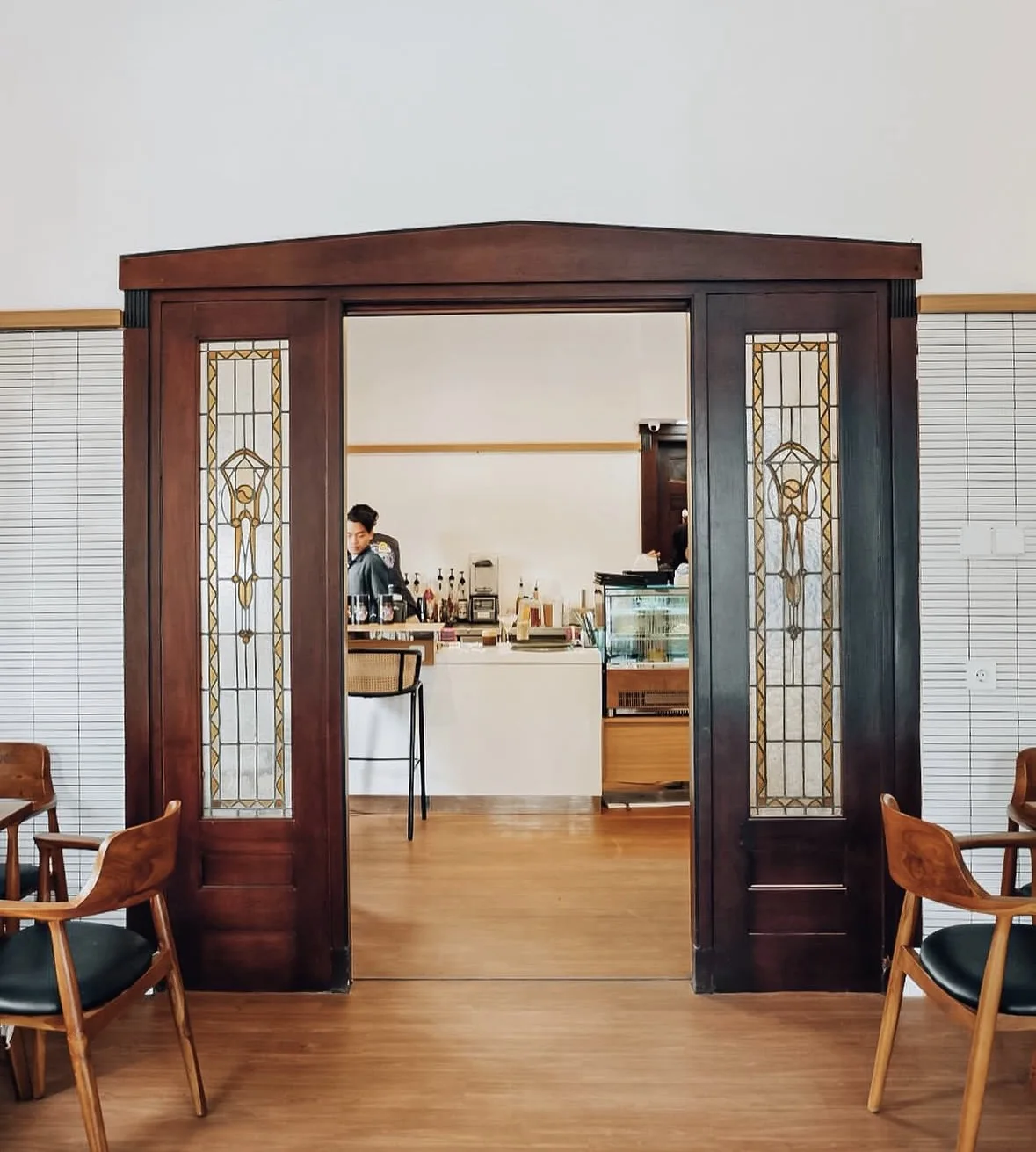Gallery Paragraph Coffee & Eatery